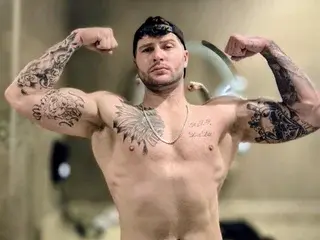 Streamate Free Live Porn of Silversavage92