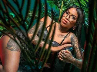 Streamate Sex Cam of deborah_tatto