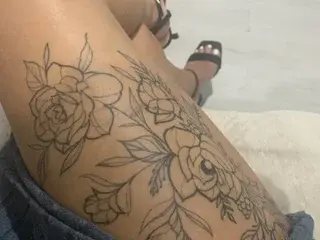 Streamate Free Live Porn of Elly49