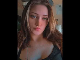 Streamate Watch Live Sex Cams of Squirtbbby