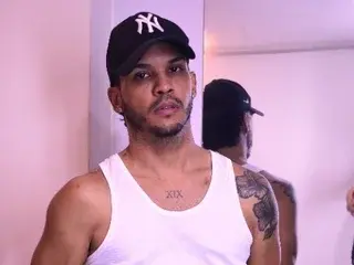 Streamate Free Porn Cam of RickyVill100