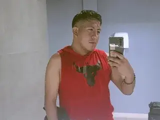 Streamate Free Porn Cam of AlexVVL44