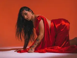 Streamate Live Porn of Skarlet_Ruiz