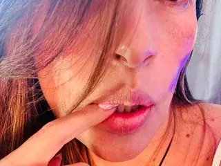 Streamate Free Porn Cam of lourreinStounn