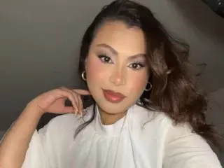 Streamate Sex Chat of Hellen_Amazing