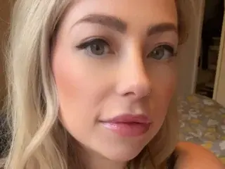 Streamate Best live sex cam show of FrankiiRayeXXXX