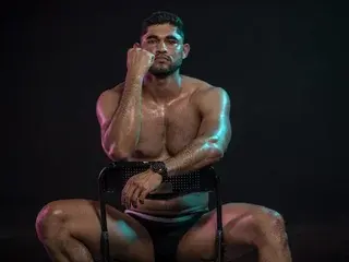 Streamate Sex Chat of Tonyyprice18
