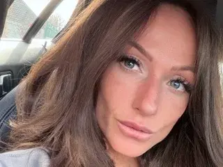 Streamate Free Porn Cam of Harper_Hearts