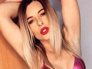 Streamate Adult Webcam of MikaelaWittBabestation