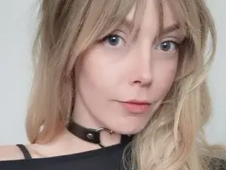 Streamate Sex Cam of Heriath23