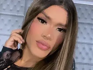 Streamate Adult Webcam of SOFIATSFOX