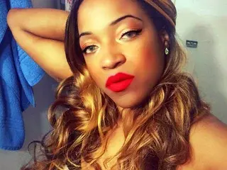 Streamate Live Porn of BustyIrie