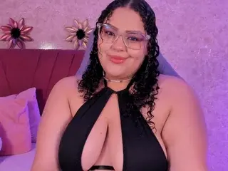 Streamate Free Live Porn of Melannie_Carter
