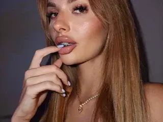 Streamate Adult Webcams of LeyaMeyers