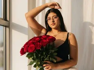 Streamate Free Live Porn of megann_up