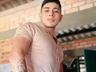 Streamate Live Porn of Frank33