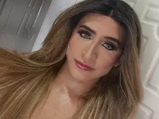 Streamate Live Sex Cam of Laura_Cramz