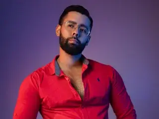 Streamate Live Porn of CoryDuucaan
