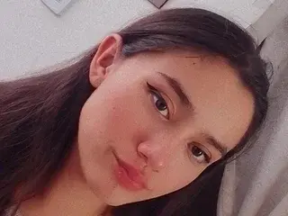 Streamate Sex Chat of Sarah_World