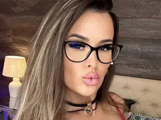 Streamate Live Sex Cam of AshyHeavennn