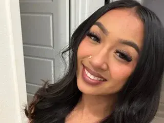 Streamate Private Sex Chat of Suki_Banks