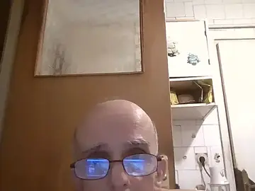 Stripchat Live Sex of mariusica1@xh