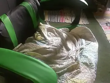 Stripchat Live Sex Cam of Carte1921