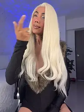 Stripchat Watch Live Sex Cams of miss_tatiana_