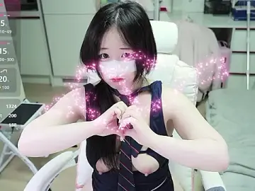 Stripchat Free Porn Cam of kimhyeona2005