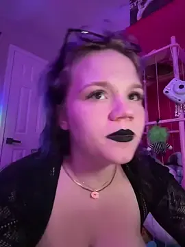 Stripchat Live Sex Cam of Cutiepiespanks