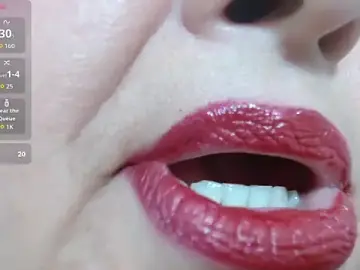 Stripchat Free Porn Cam of Kerly_Doll