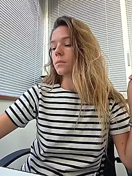Stripchat Sex Chat of lucie_mehott