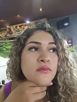 Stripchat Adult Webcam of Sara_smiiith211