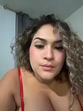 Stripchat Live Porn of Sara_smiiith211