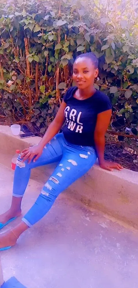 Alexxa_ebony