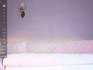 Stripchat Live Sex Cam of Ellijoys