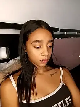 Stripchat Live Sex of Zoe_Sweett18