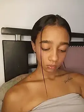 Stripchat Free Porn Cam of Zoe_Sweett18