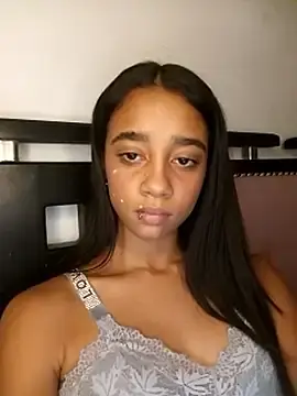 Stripchat Adult Webcam of Zoe_Sweett18