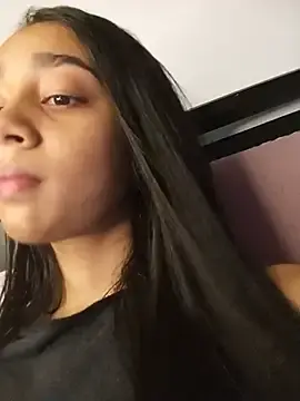 Stripchat Sex Cam of Zoe_Sweett18