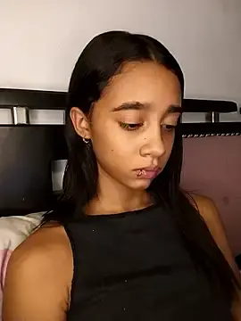 Stripchat Free Live Porn of Zoe_Sweett18