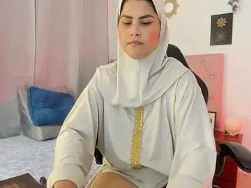 Stripchat Adult Webcam of AishaAmin_