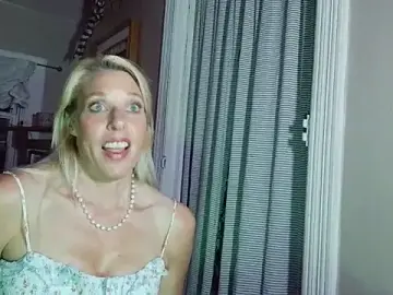 Stripchat Free Live Porn of Glamazing