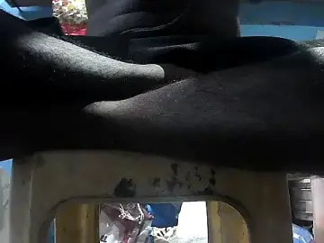 Stripchat Free Live Porn of Precumking1