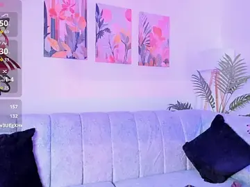 Stripchat Free Porn Cam of Velvet_Noir_