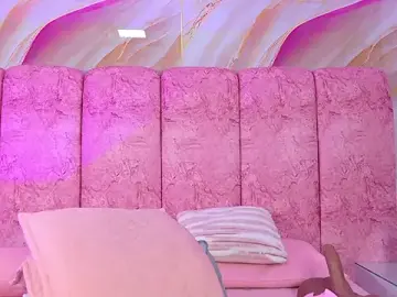 Stripchat Best live sex cam show of emmacurvy