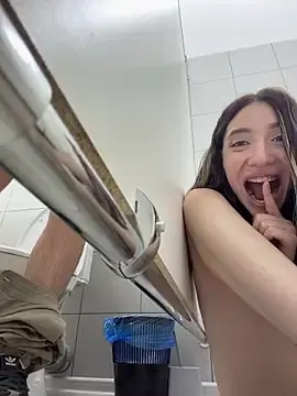 Stripchat Live Sex of BallerinaCappuccino_