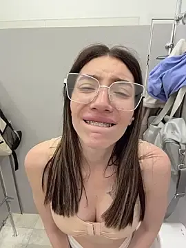 Stripchat Best Webcam of BallerinaCappuccino_