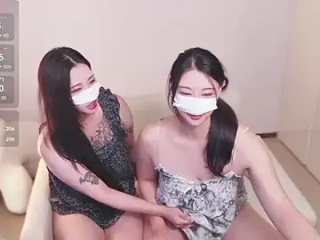 Stripchat Free Porn Cam of Milk_Sola
