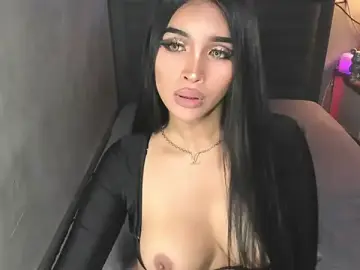 Stripchat Free Porn Cam of PrettyYoungHugeCockTS